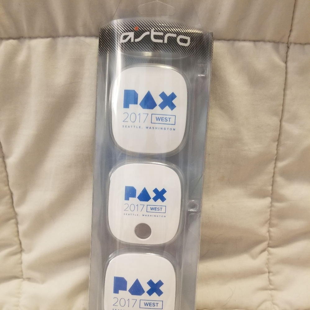 Astro A40 headset speaker tags PAX West 2017
